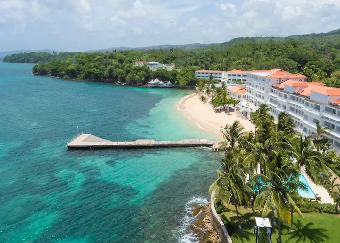 Couples Tower Isle (adults Only)