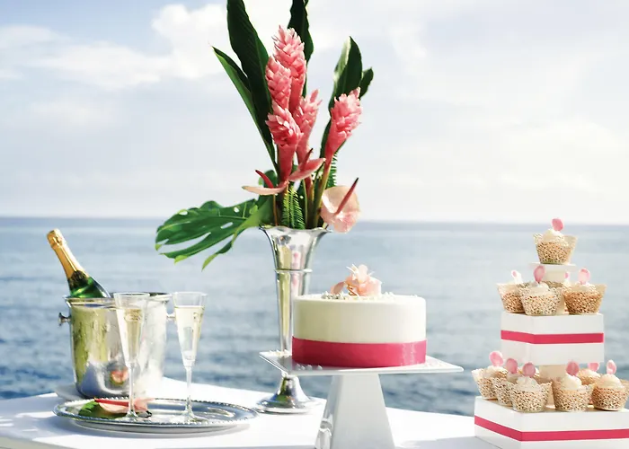 Resort Couples Tower Isle (adults Only)