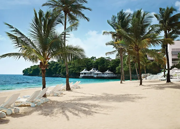 Couples Tower Isle (adults Only) 4*