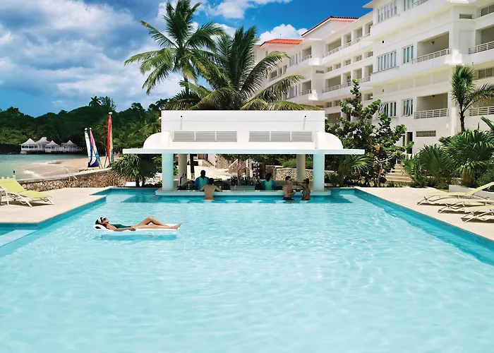 Resort Couples Tower Isle (adults Only) 4*